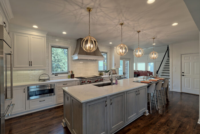 Dunwoody-Kitchen_03-700x471