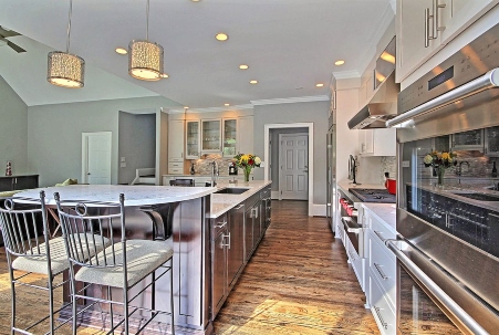 bright-modern-kitchen